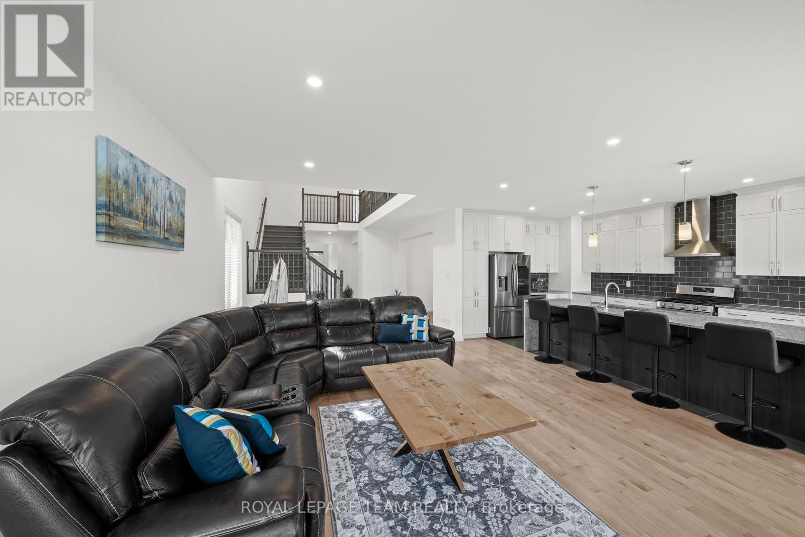 41 Whooping Crane Ridge, Ottawa, Ontario  K4M 0P2 - Photo 18 - X13430468