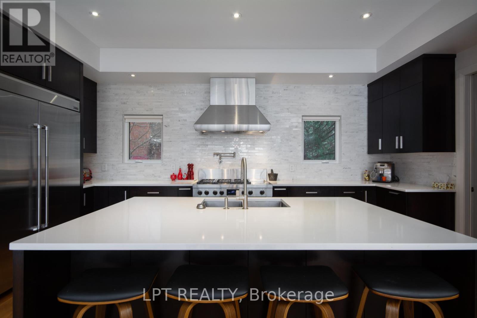 847 Walkley Road, Ottawa, Ontario  K1V 6R6 - Photo 12 - X13430686