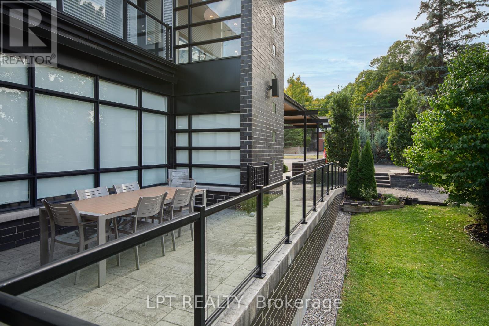 847 Walkley Road, Ottawa, Ontario  K1V 6R6 - Photo 23 - X13430686
