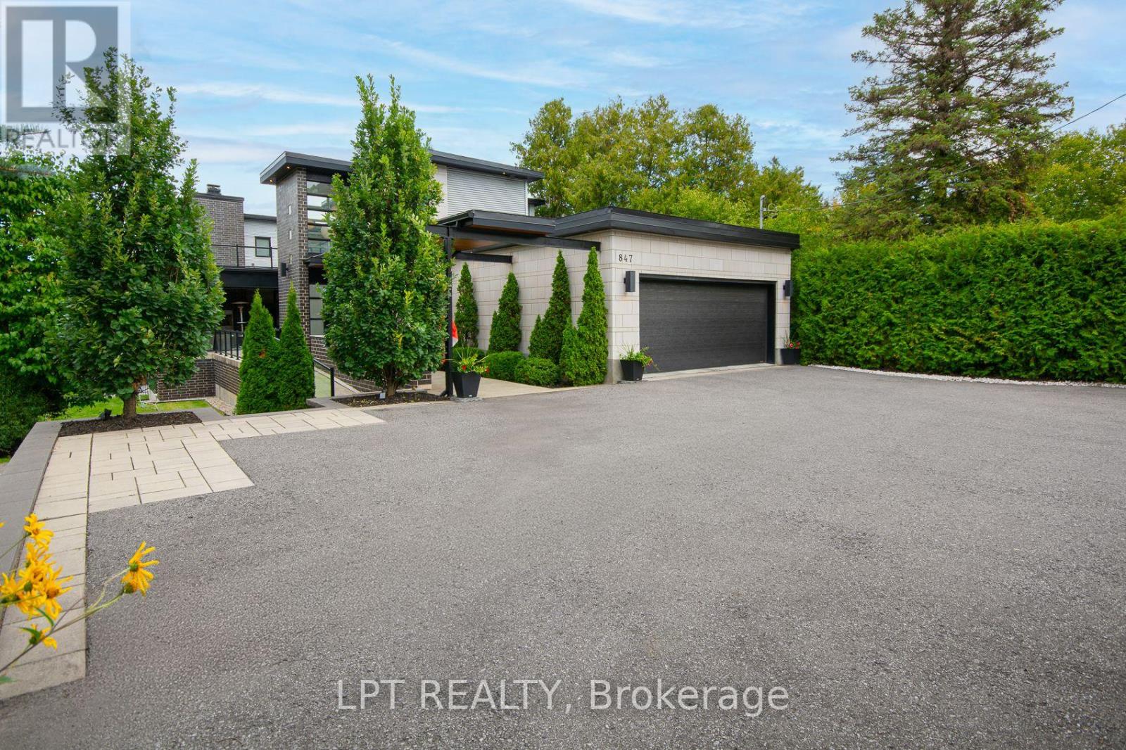 847 Walkley Road, Ottawa, Ontario  K1V 6R6 - Photo 4 - X13430686