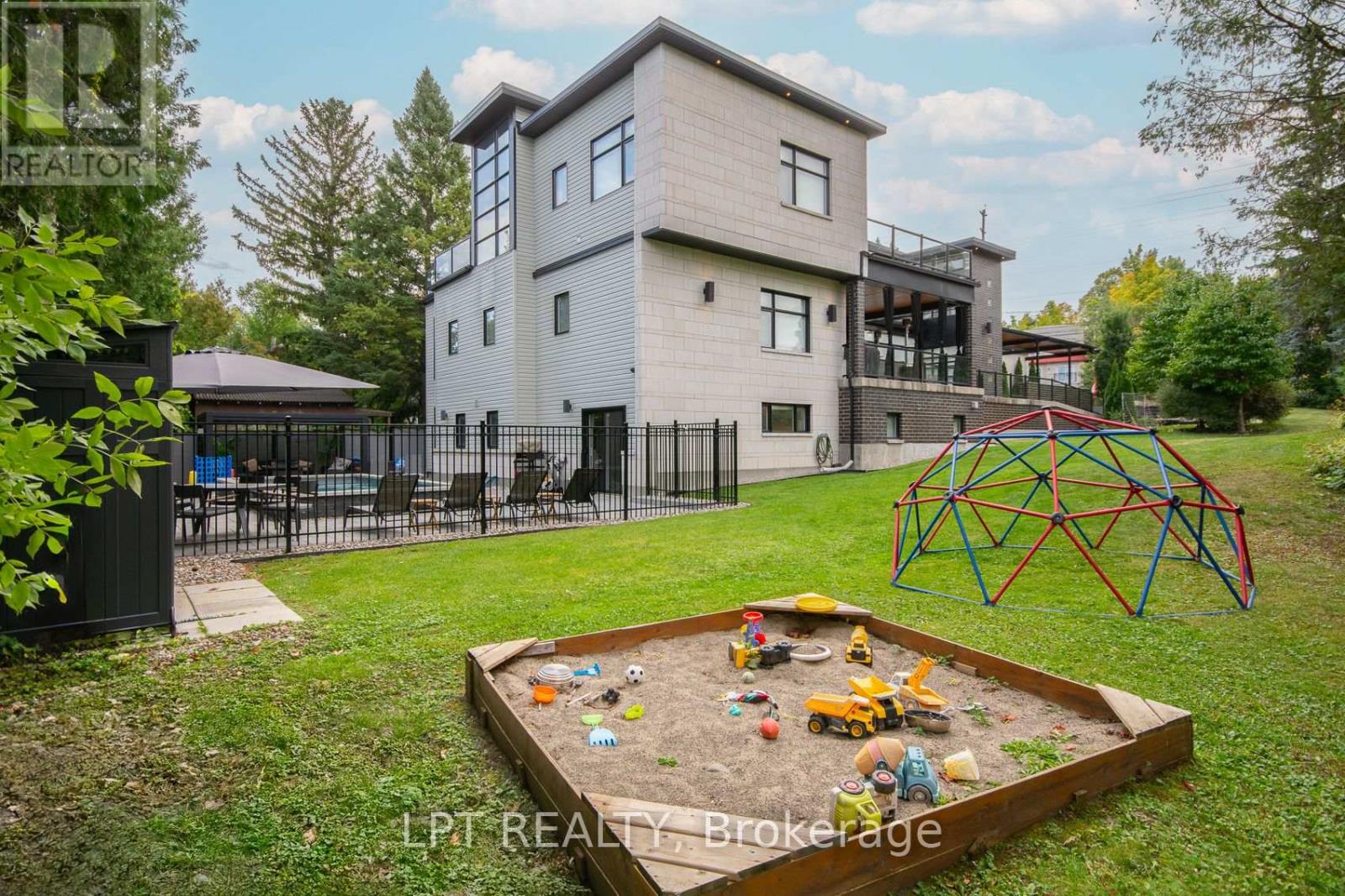 847 Walkley Road, Ottawa, Ontario  K1V 6R6 - Photo 50 - X13430686