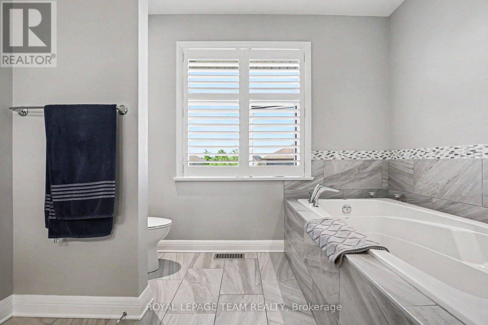 330 Devonian Way, Ottawa, Ontario  K2T 0L5 - Photo 24 - X13430746
