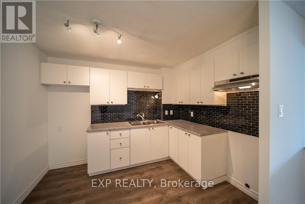 215 - 1599 Lassiter Terrace, Ottawa, Ontario  K1J 8R6 - Photo 10 - X13430772