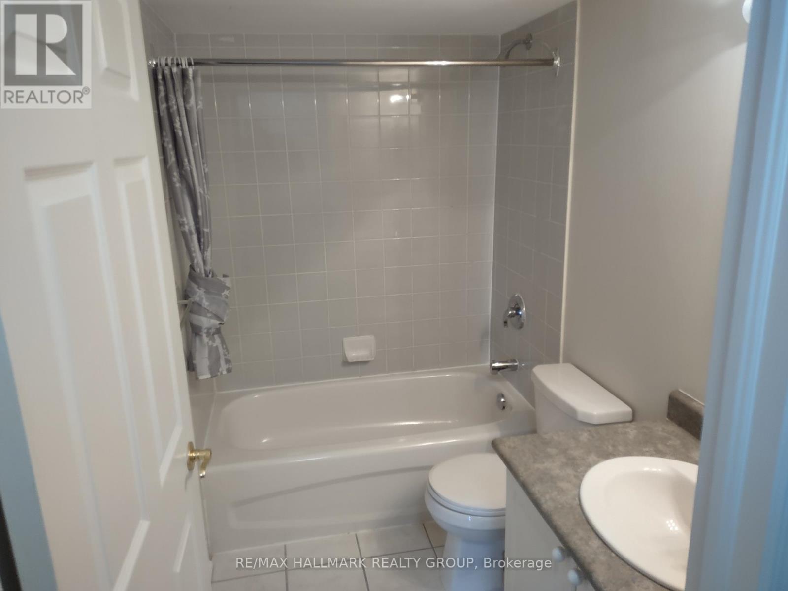 313 - 429 Somerset Street W, Ottawa, Ontario  K2P 2P5 - Photo 17 - X13430818
