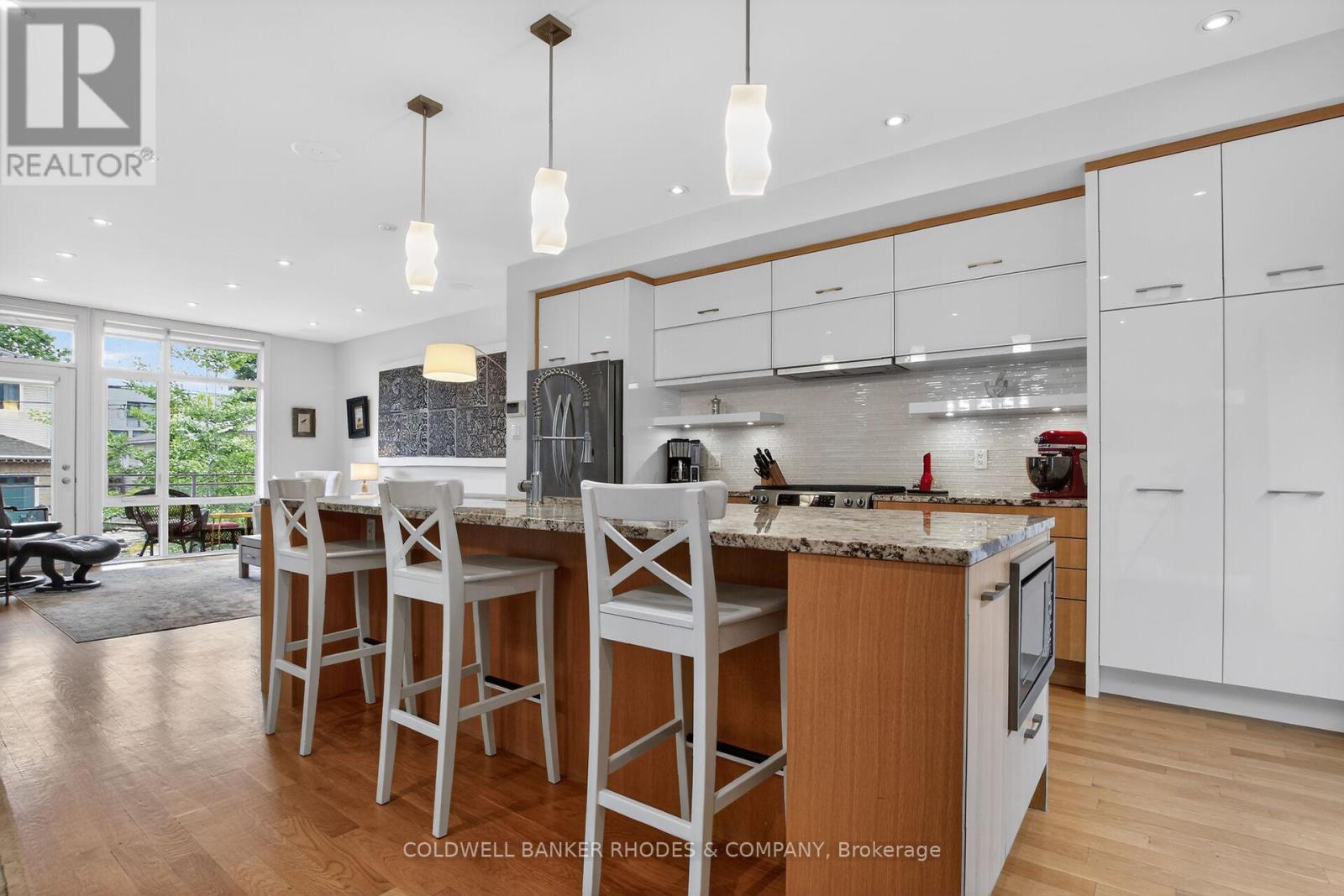 368a Berkley Avenue, Ottawa, Ontario  K2A 2G7 - Photo 11 - X13430880