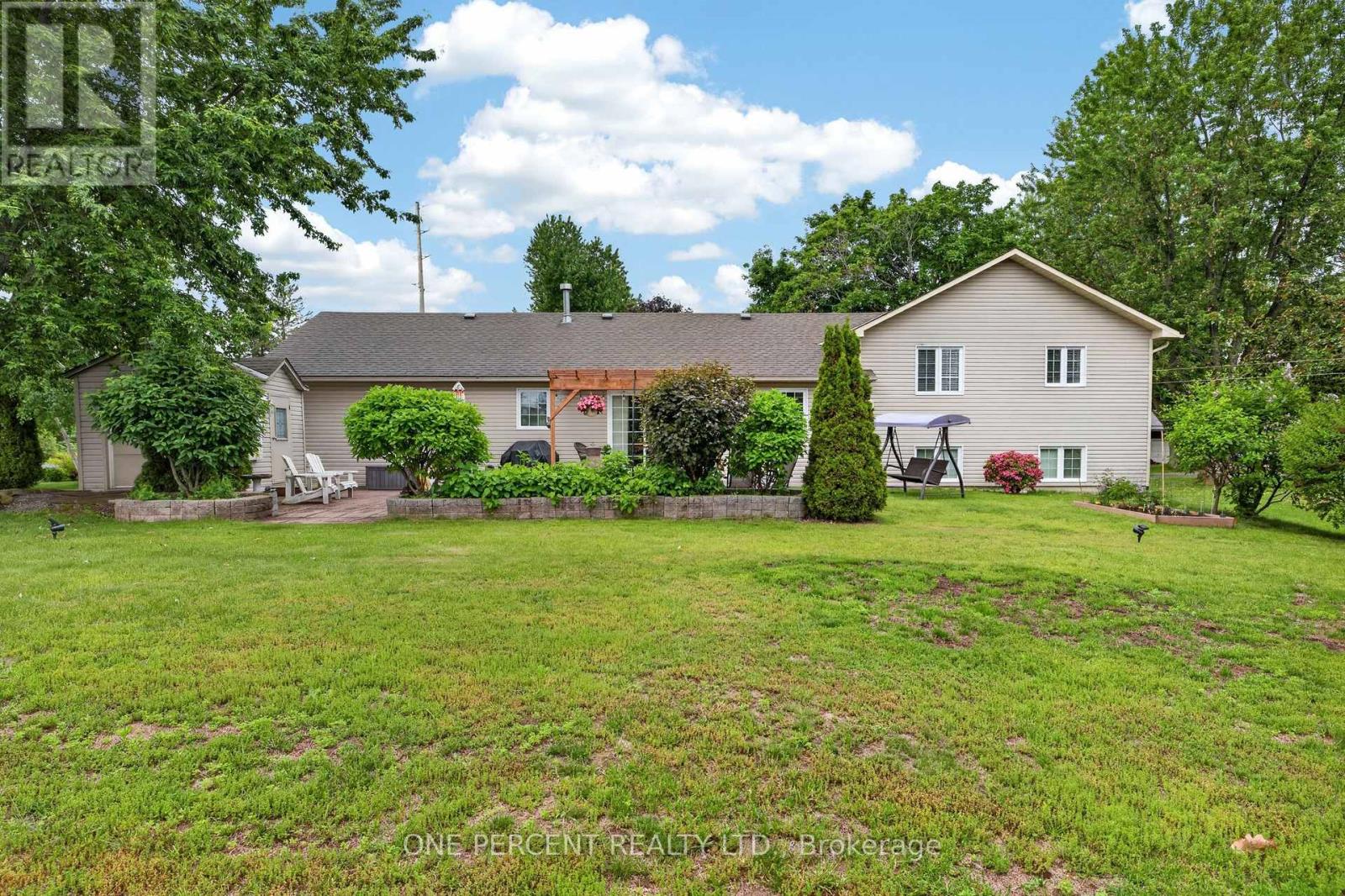 3061 Bridge Street, North Dundas, Ontario  K0E 1W0 - Photo 46 - X13431100