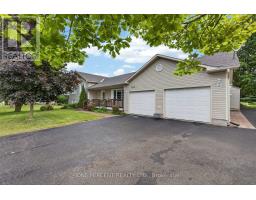3061 BRIDGE STREET, North Dundas, Ontario