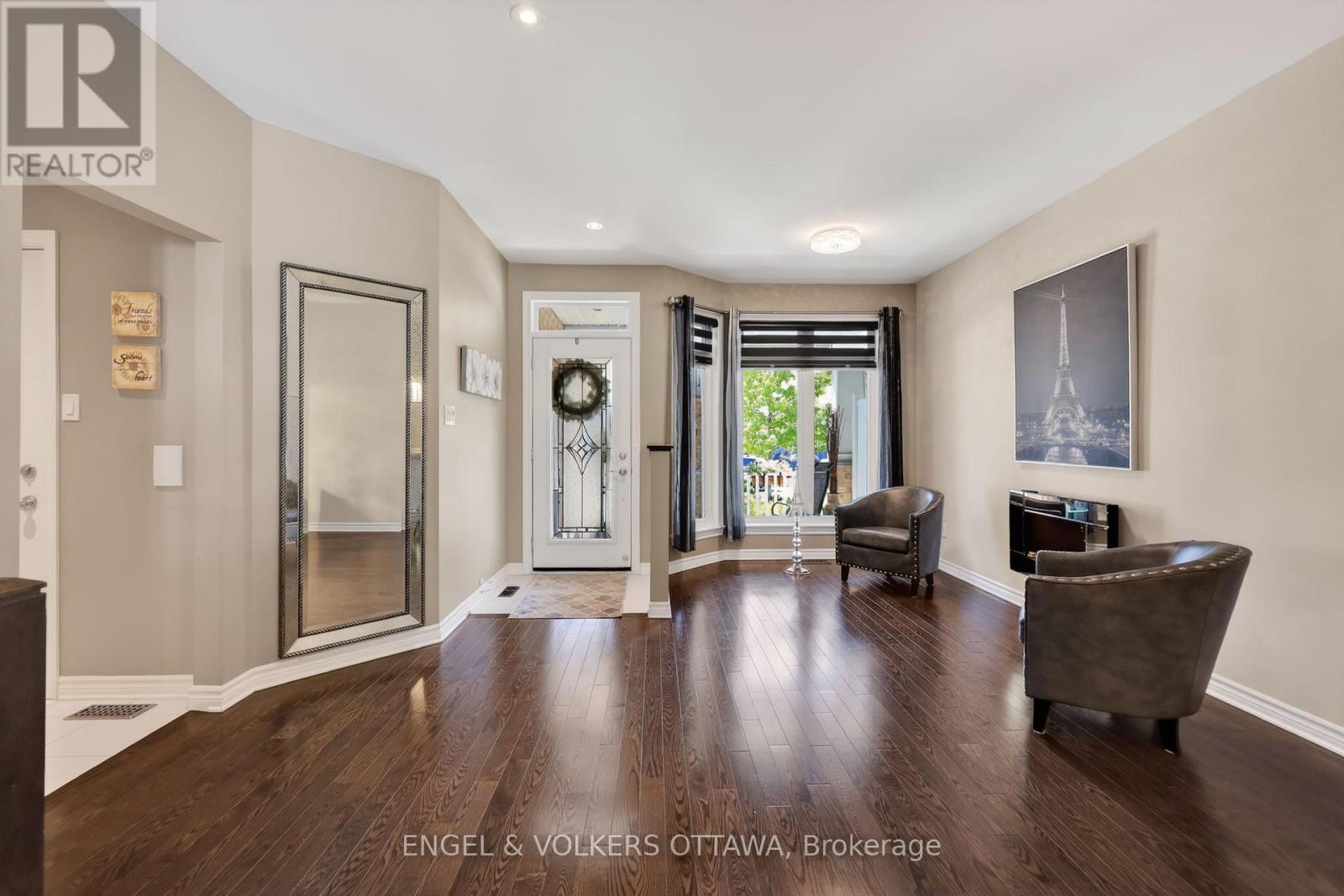 260 Bulrush Crescent, Ottawa, Ontario  K1T 0E5 - Photo 5 - X13431132