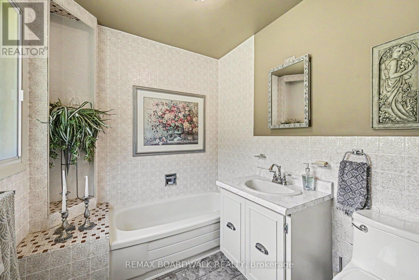 126 Lakeshore Road, Lanark Highlands, Ontario  K0A 3L0 - Photo 17 - X13431142