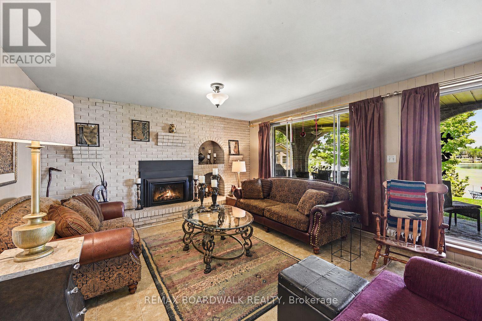 126 Lakeshore Road, Lanark Highlands, Ontario  K0A 3L0 - Photo 5 - X13431142
