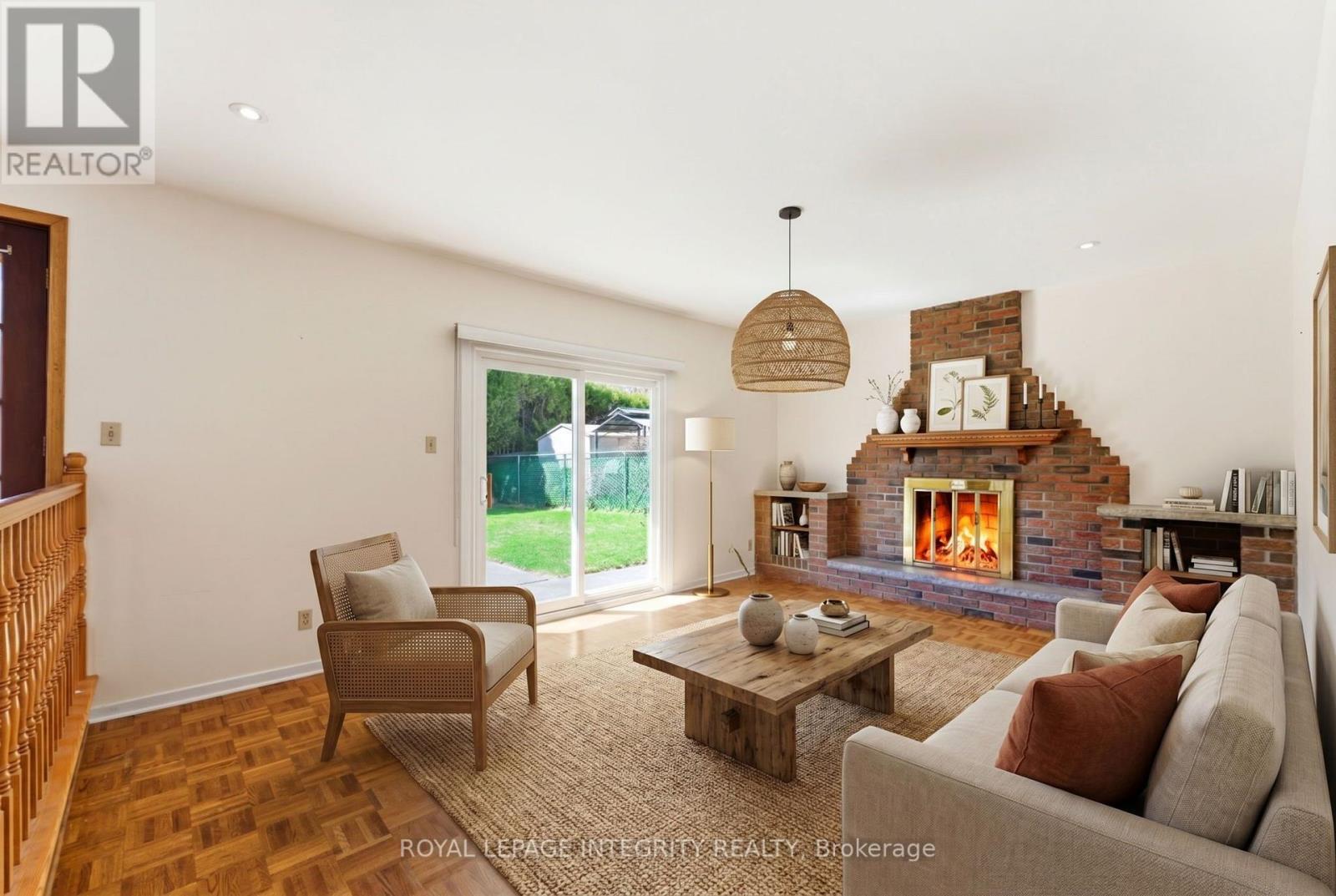 10 Parmalea Crescent, Ottawa, Ontario  K2E 7J3 - Photo 12 - X13431218