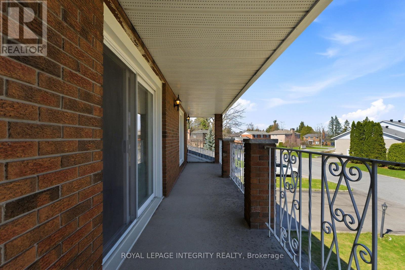 10 Parmalea Crescent, Ottawa, Ontario  K2E 7J3 - Photo 17 - X13431218