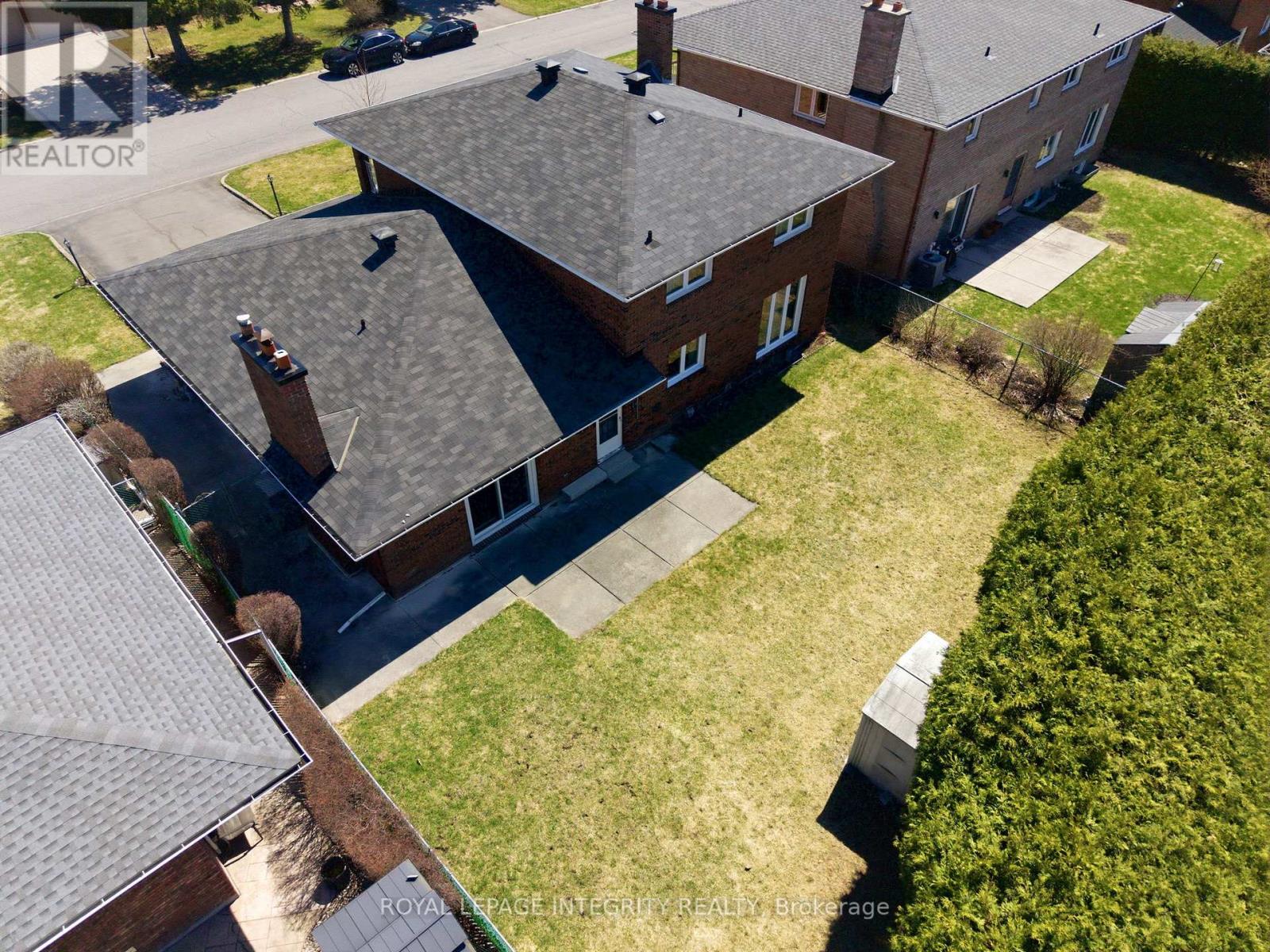 10 Parmalea Crescent, Ottawa, Ontario  K2E 7J3 - Photo 29 - X13431218