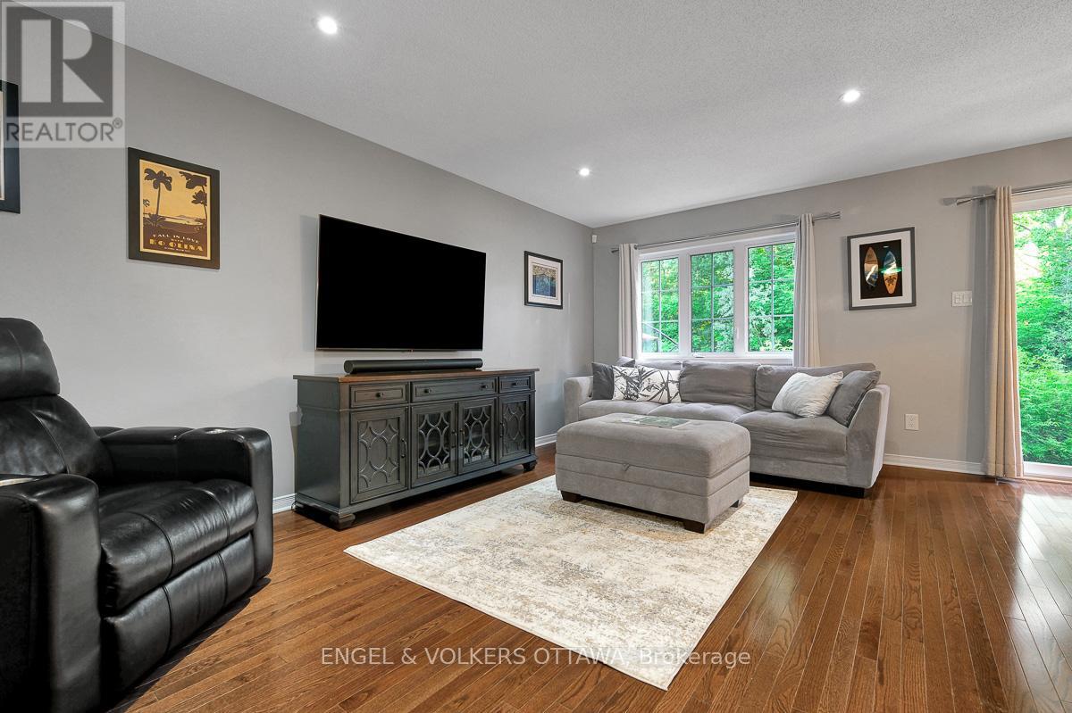 938 Payer Street, Clarence-Rockland, Ontario  K4K 1N2 - Photo 5 - X13431224