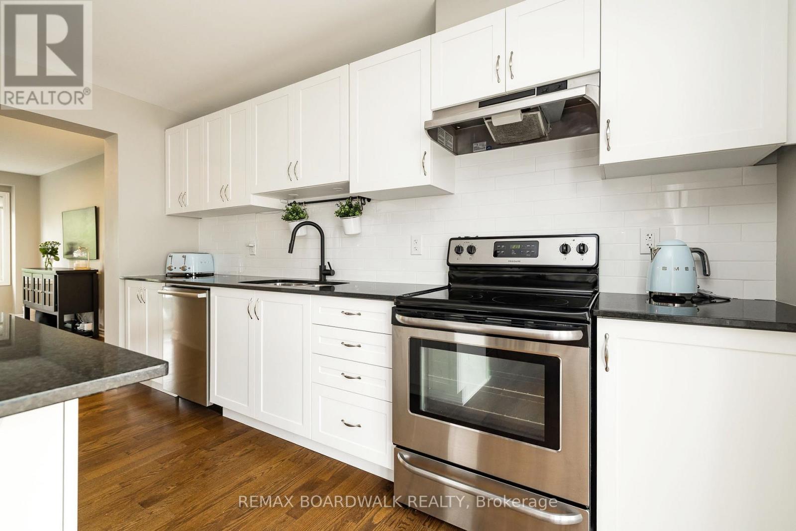 84 Brisote Lane, Ottawa, Ontario  K2S 0V3 - Photo 18 - X13431280