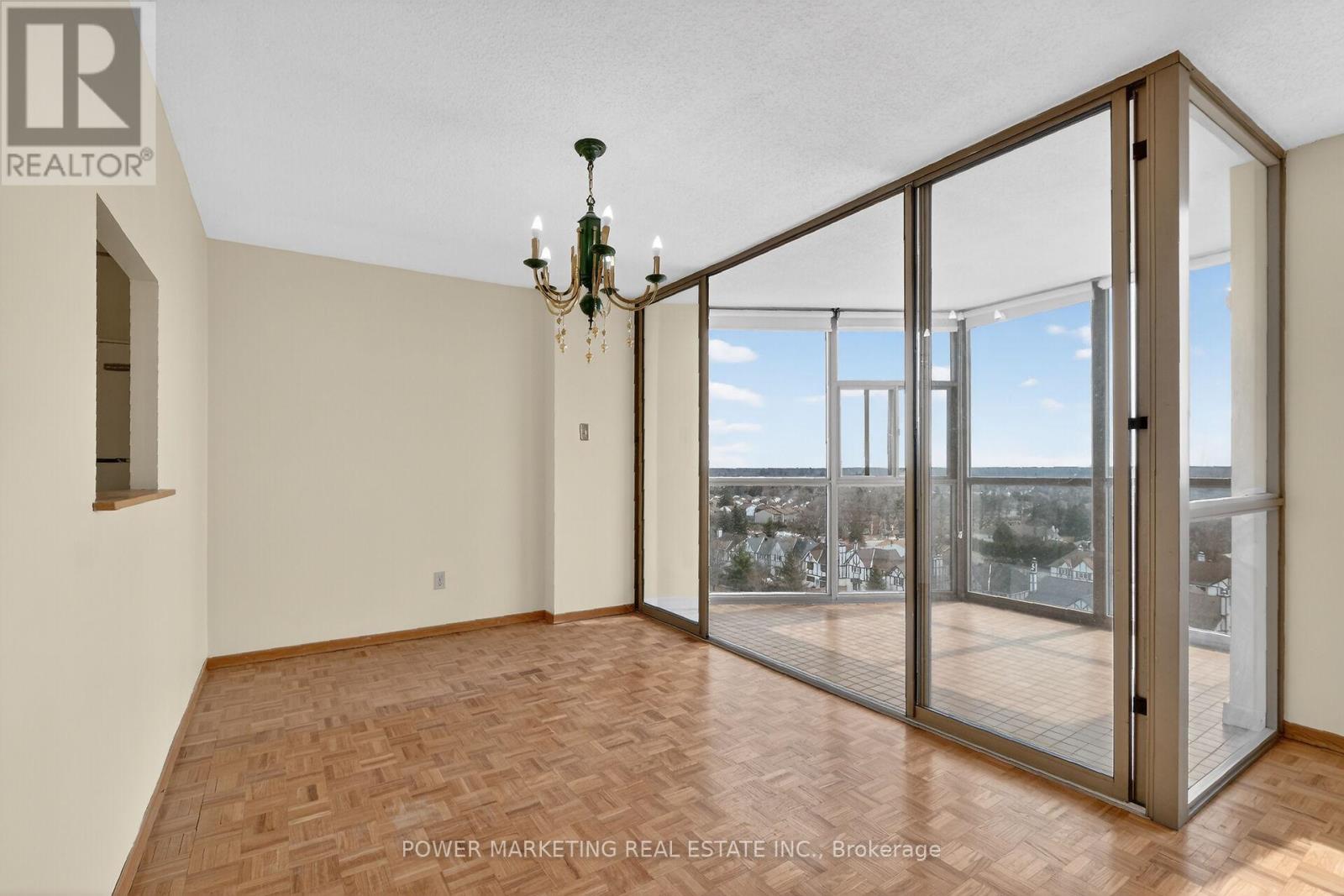 1204 - 2760 Carousel Crescent, Ottawa, Ontario  K1T 2N4 - Photo 12 - X13431440