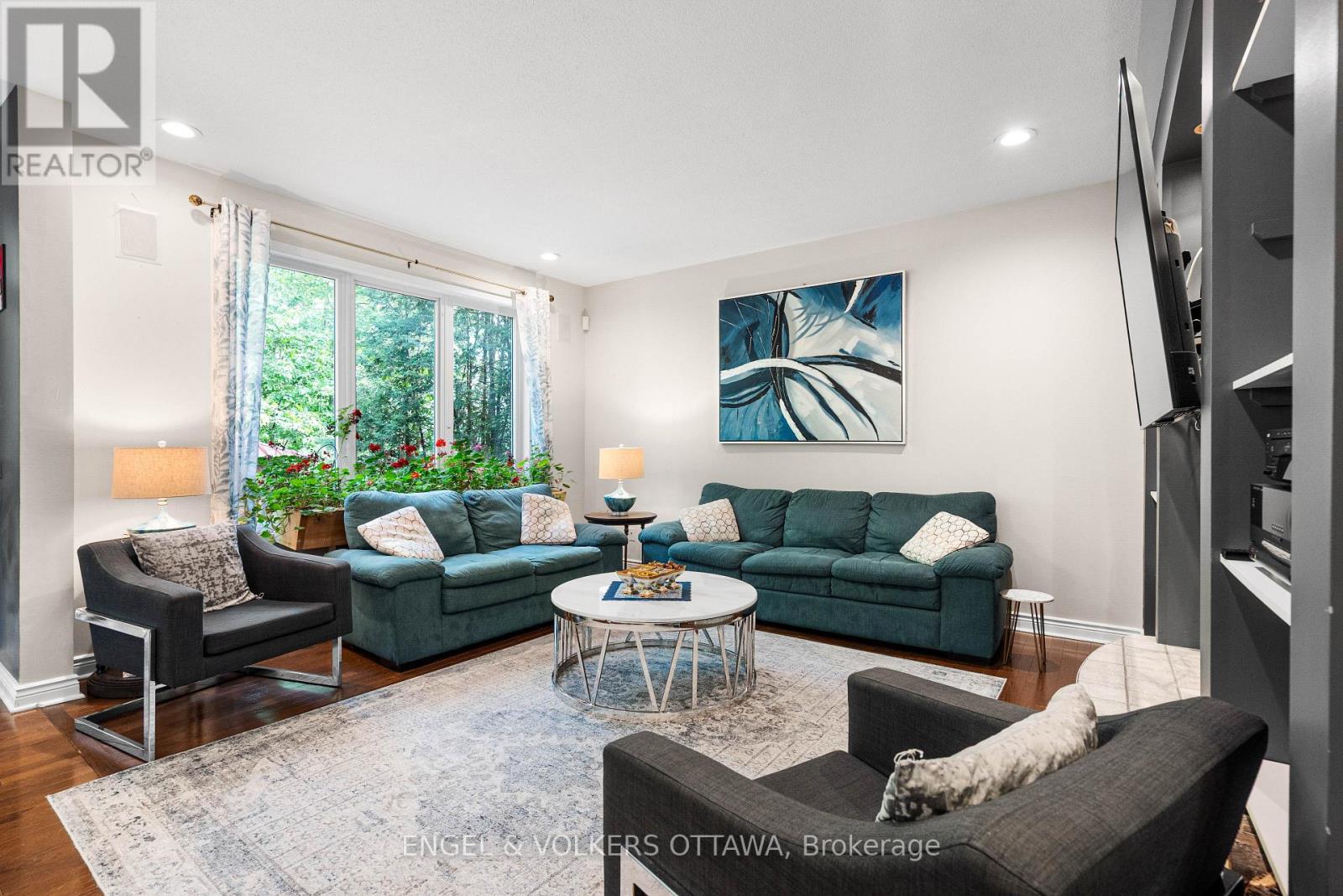 8 Glenrill Place, Ottawa, Ontario  K2M 2T6 - Photo 12 - X13431532