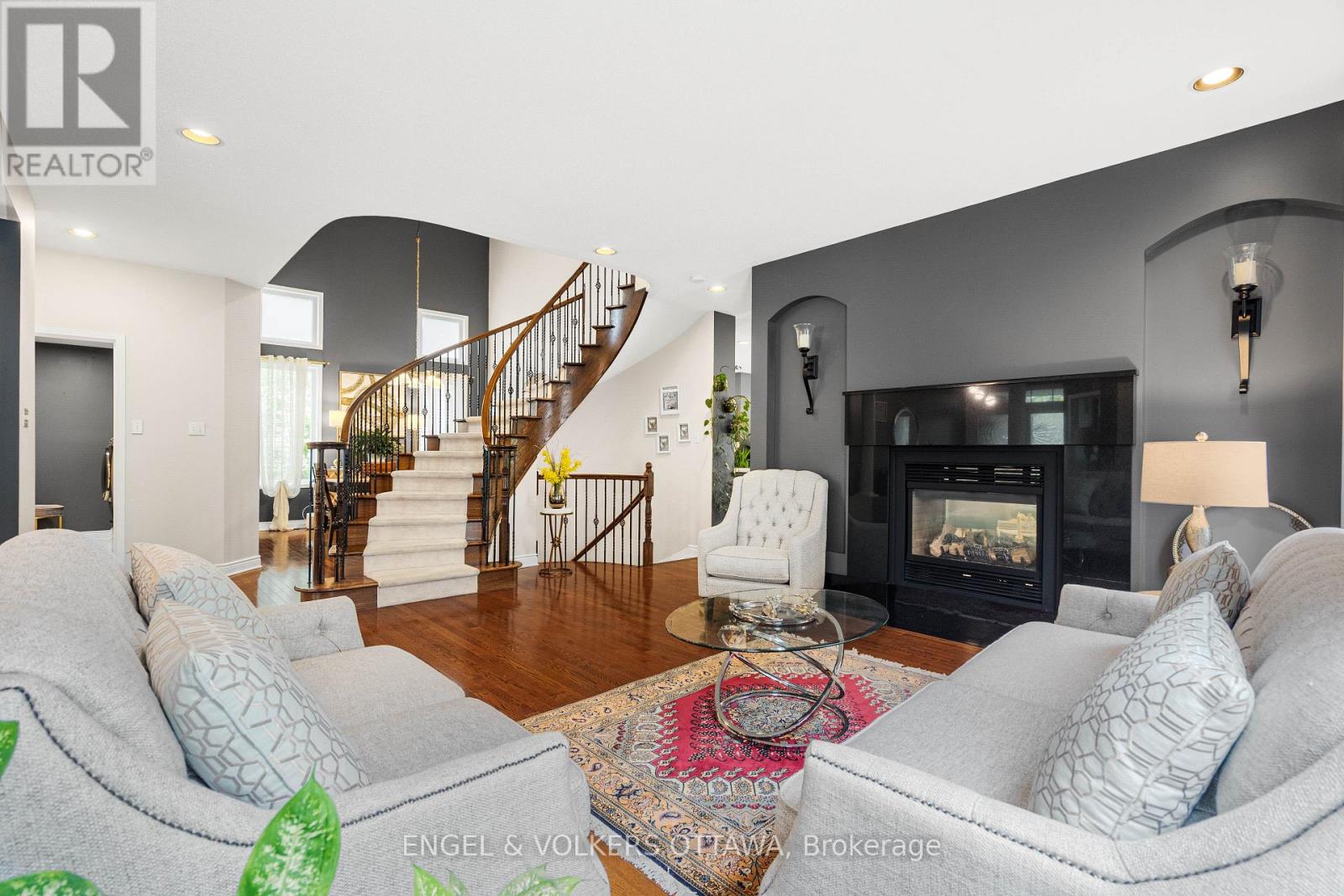 8 Glenrill Place, Ottawa, Ontario  K2M 2T6 - Photo 8 - X13431532