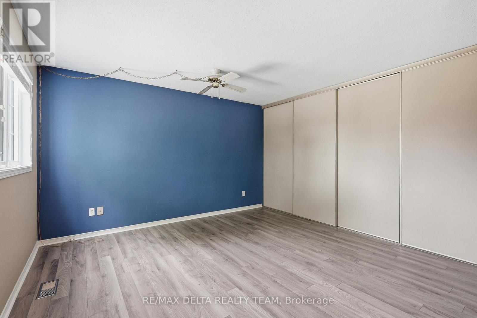 310 Mceachern Crescent, Ottawa, Ontario  K1E 3K2 - Photo 20 - X13431574