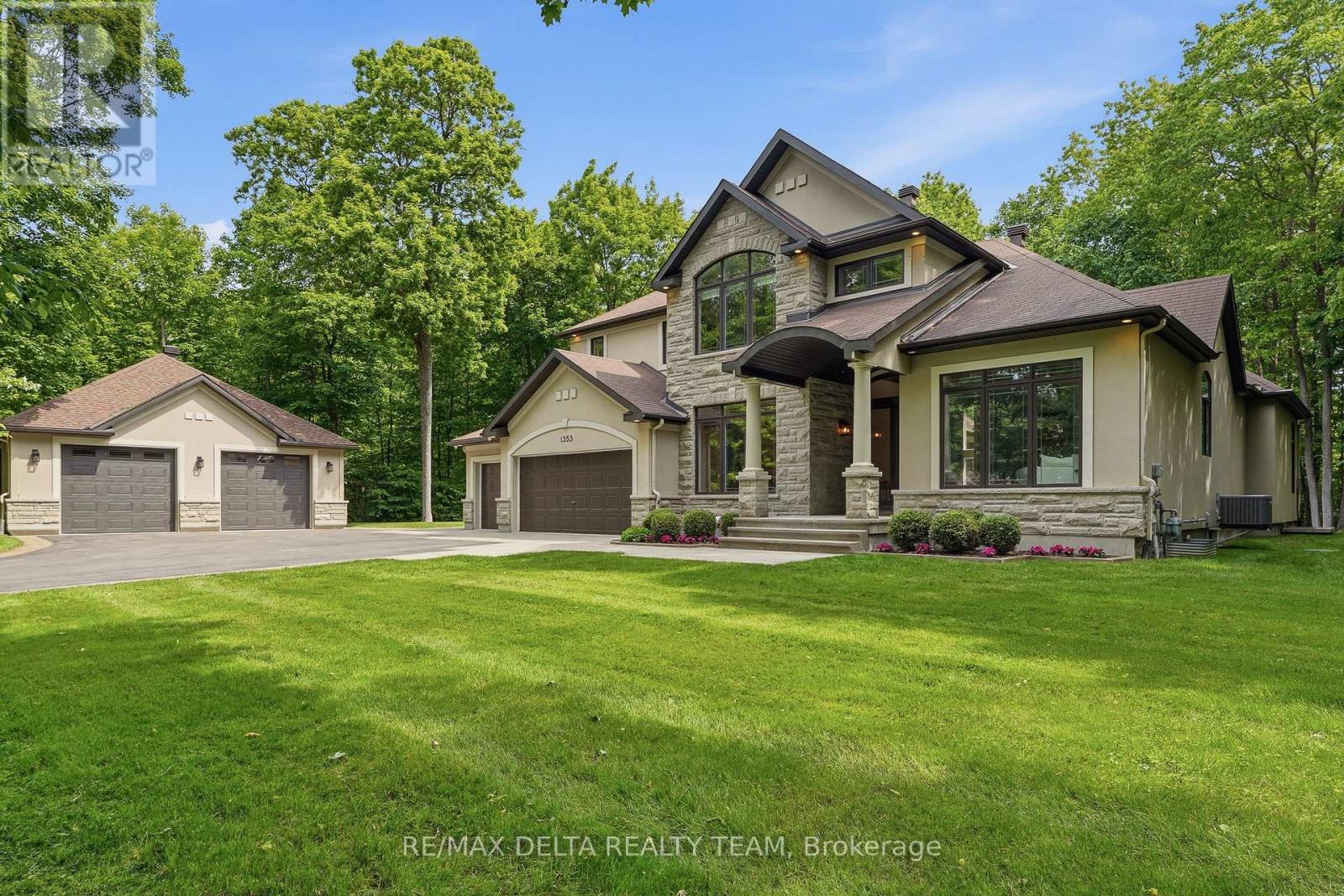 1353 Jules Leger Drive, Ottawa, Ontario  K4C 1E2 - Photo 3 - X13431602