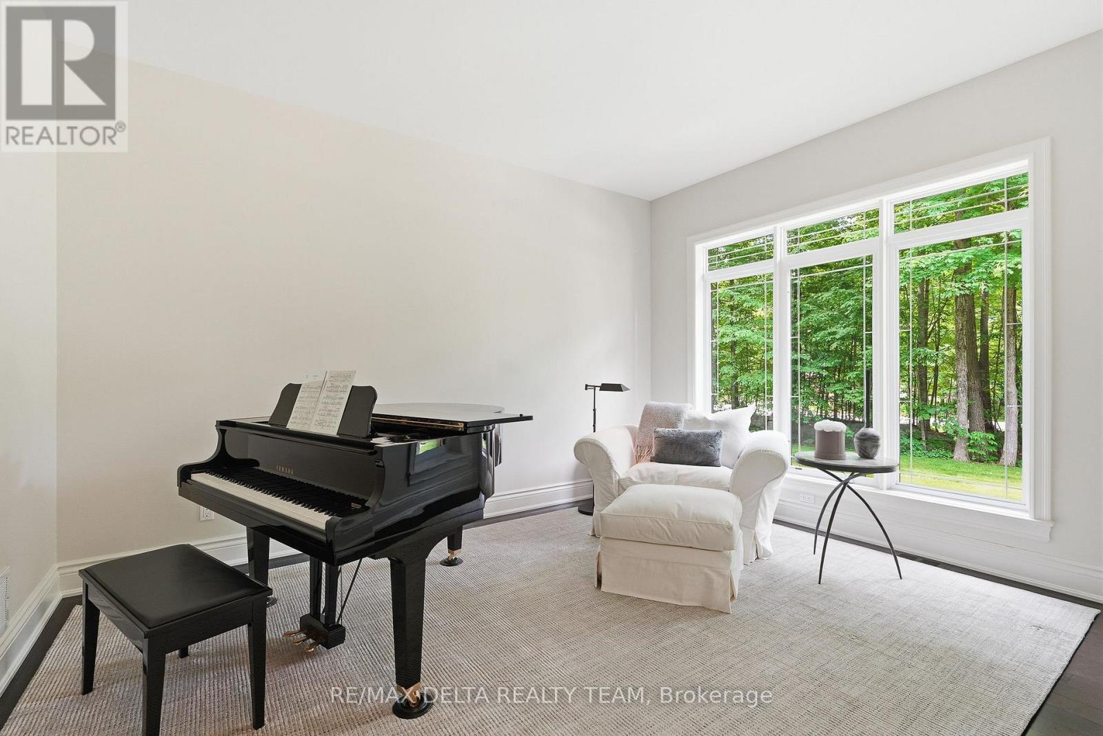 1353 Jules Leger Drive, Ottawa, Ontario  K4C 1E2 - Photo 6 - X13431602