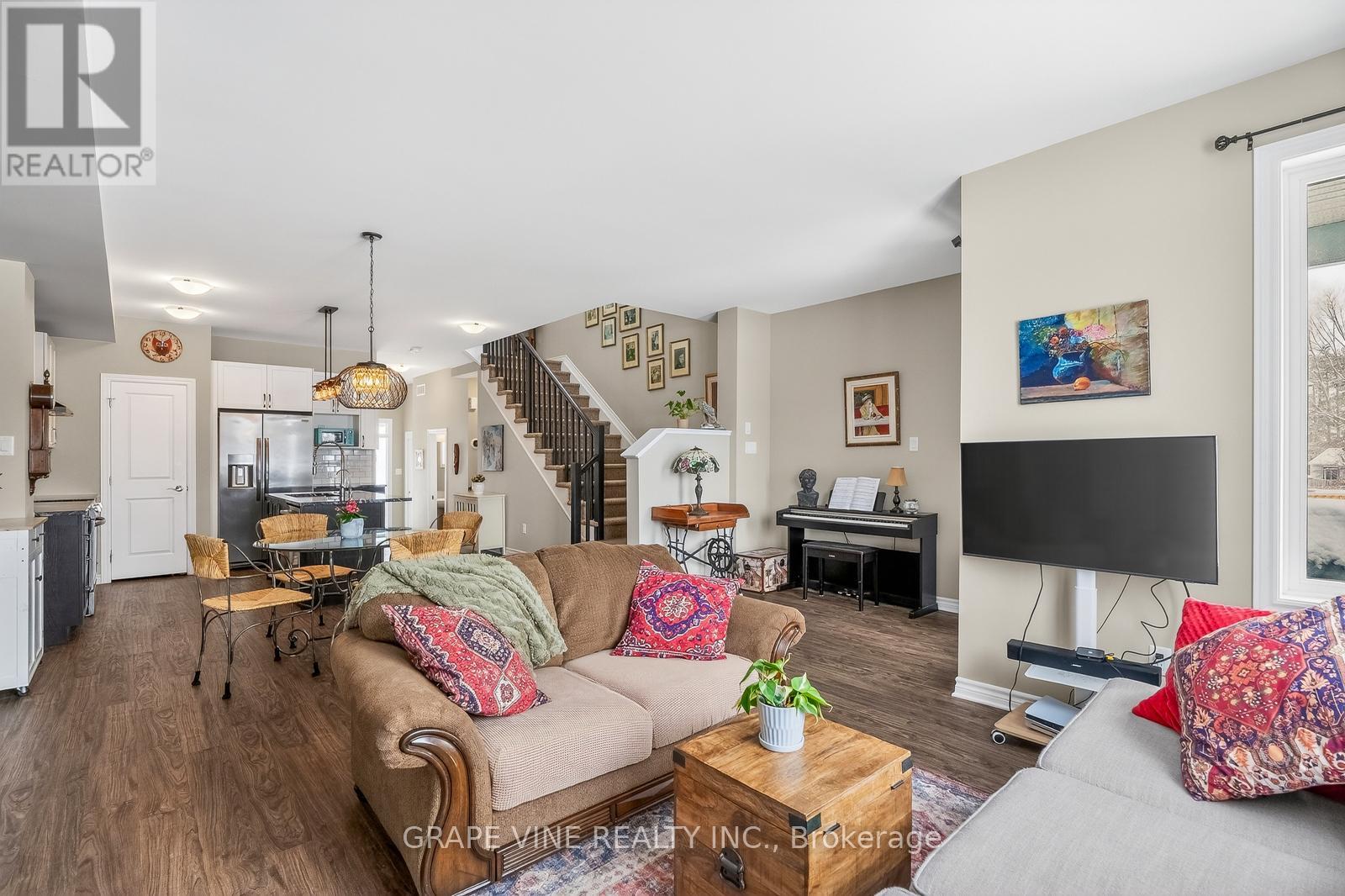 650 Fisher Street, North Grenville, Ontario  K0G 1J0 - Photo 17 - X13431814
