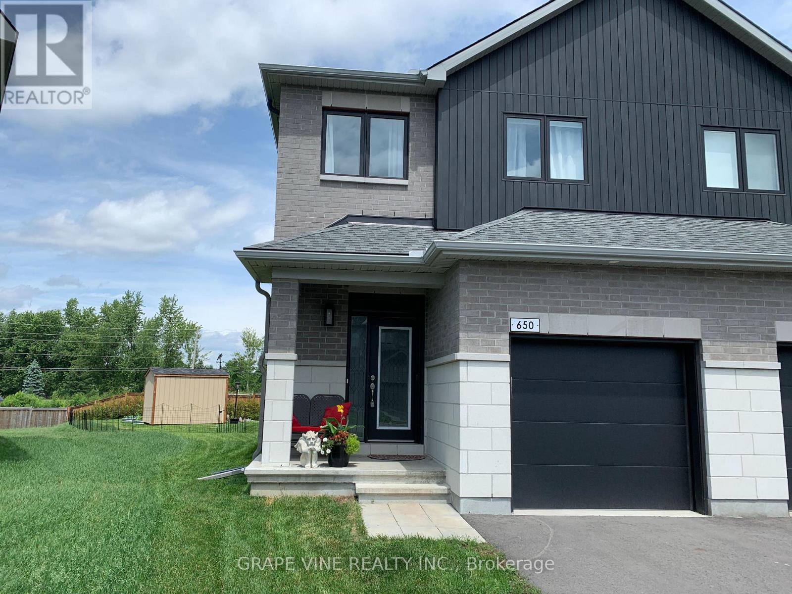 650 Fisher Street, North Grenville, Ontario  K0G 1J0 - Photo 2 - X13431814