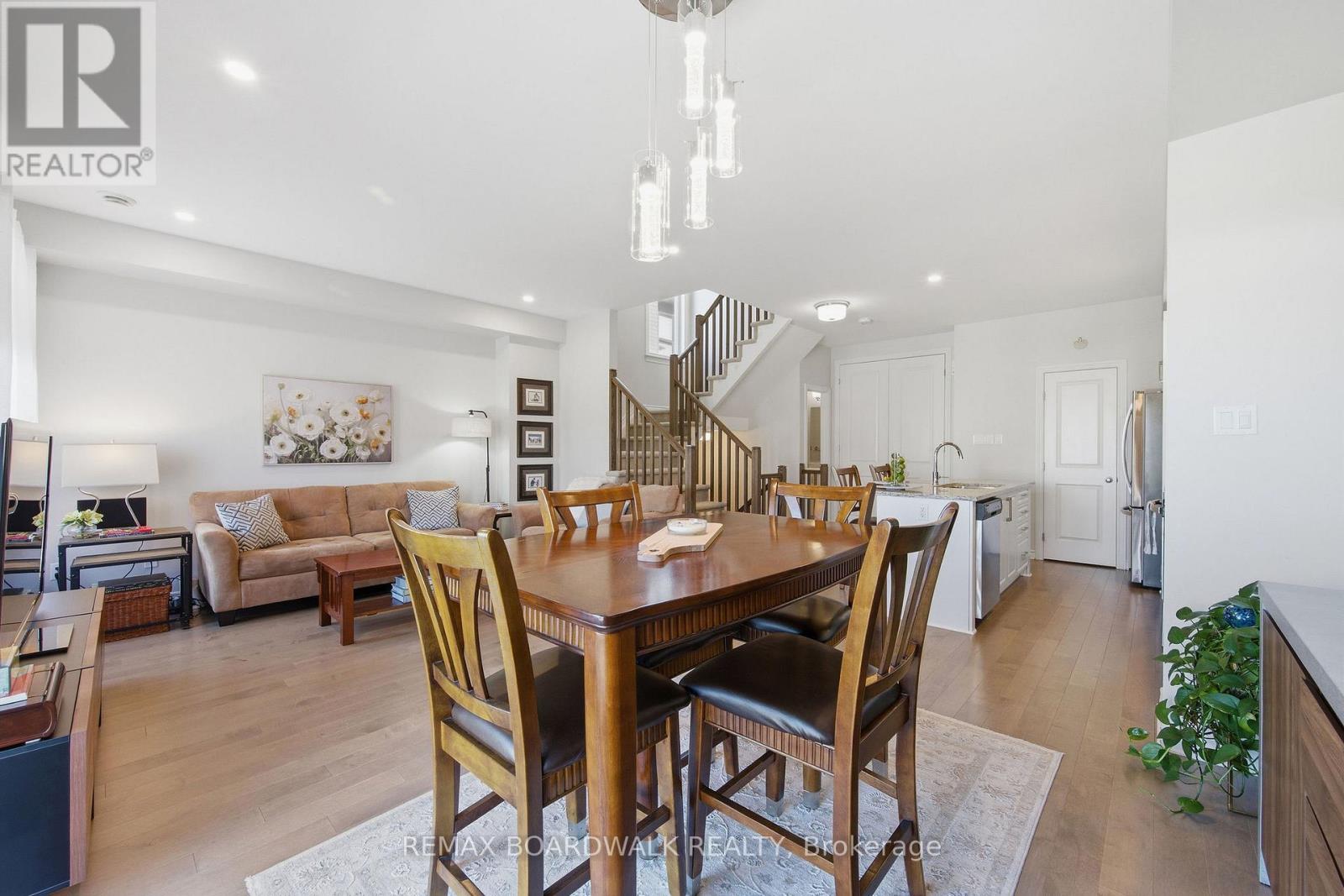 543 Labrador Crescent, Ottawa, Ontario  K1T 0R4 - Photo 19 - X13431912