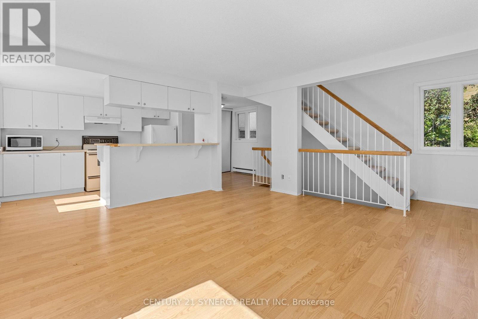 8 - 1204 Shillington Avenue, Ottawa, Ontario  K1Z 7Z4 - Photo 4 - X13432078