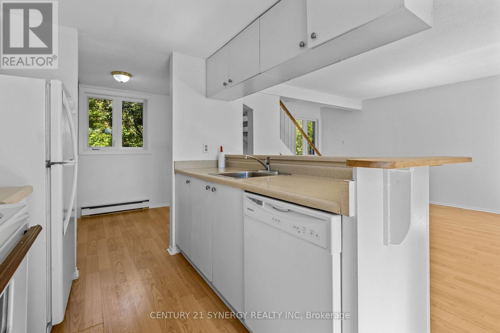 8 - 1204 Shillington Avenue, Ottawa, Ontario  K1Z 7Z4 - Photo 6 - X13432078