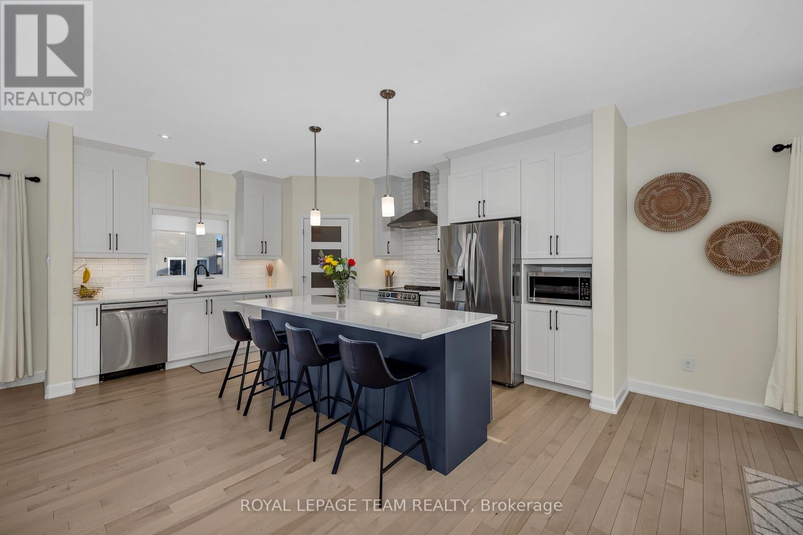 340 Moonlight Drive, Russell, Ontario  K4R 0L1 - Photo 13 - X13432116