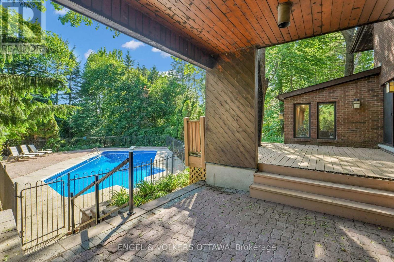 7 Mid Pines Grove, Ottawa, Ontario  K2R 1B7 - Photo 40 - X13432124