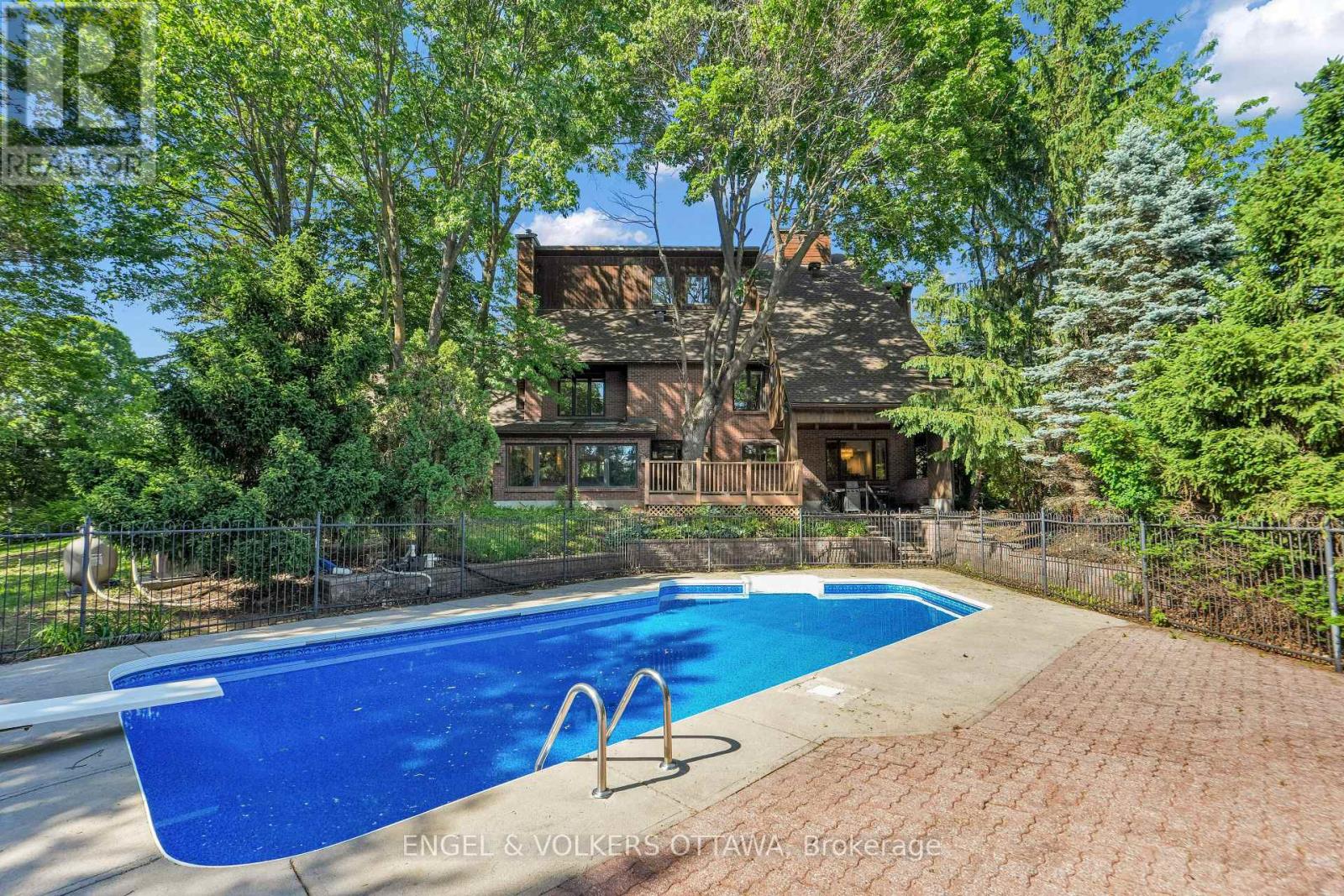7 Mid Pines Grove, Ottawa, Ontario  K2R 1B7 - Photo 41 - X13432124