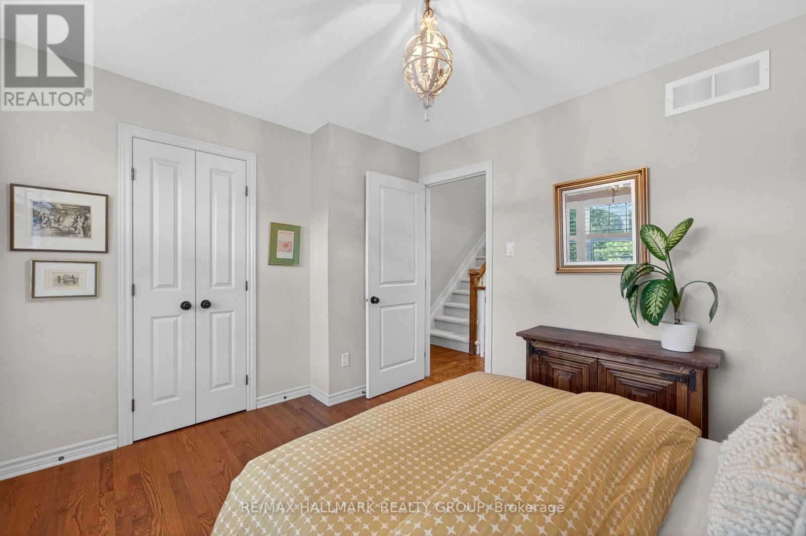 320 Iona Street, Ottawa, Ontario  K1Z 7B9 - Photo 18 - X13432202