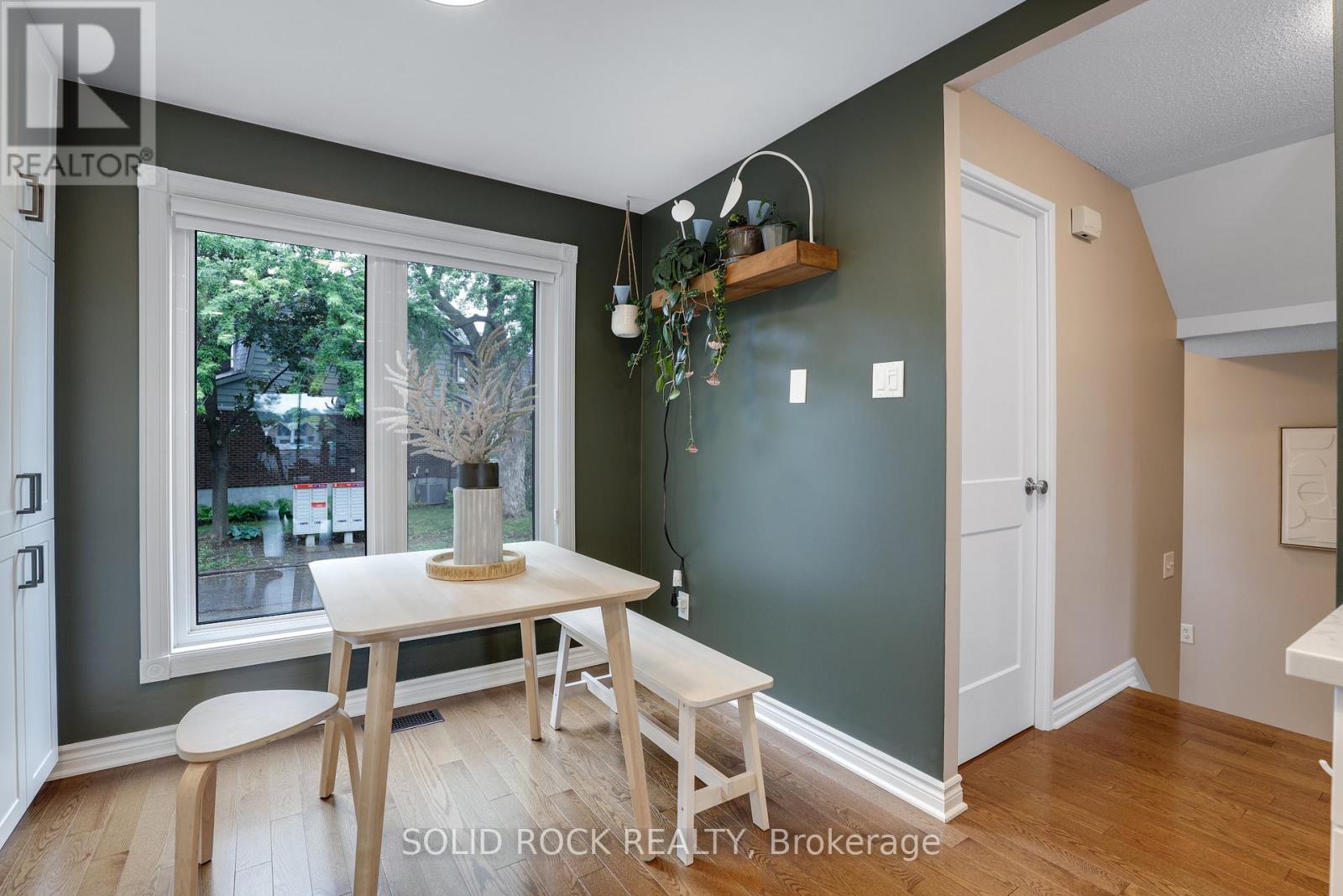 97 Beachview Private, Ottawa, Ontario  K1V 1M7 - Photo 10 - X13432282