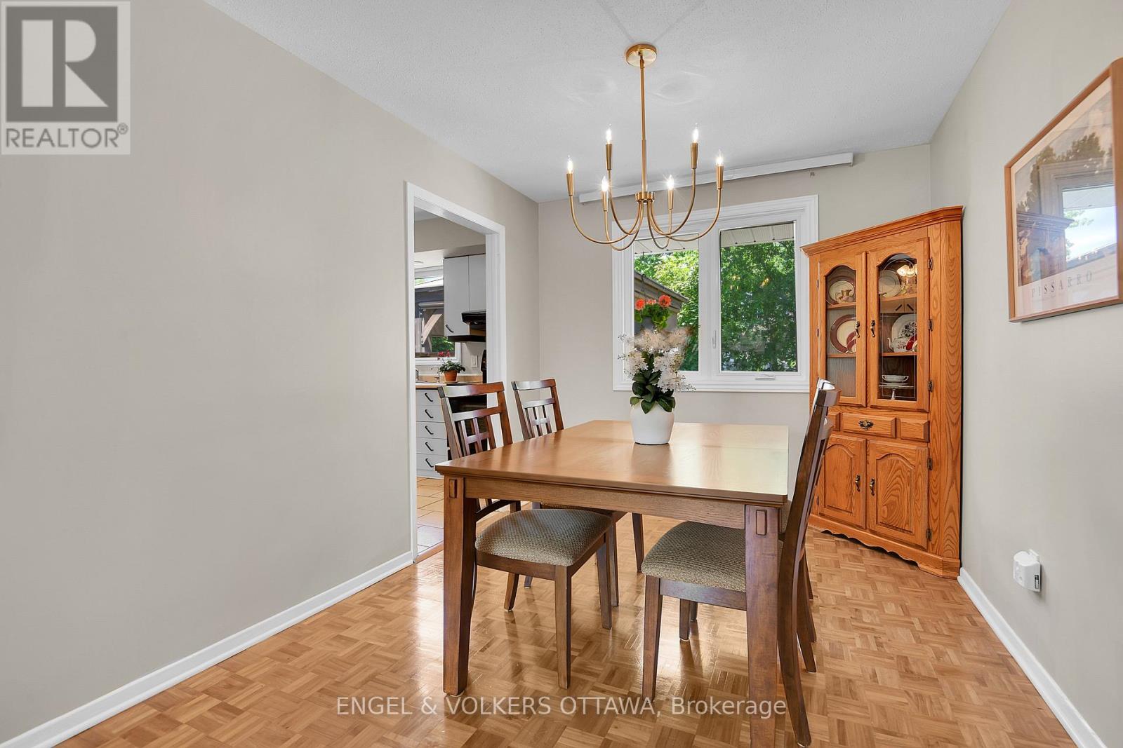 2123 Blue Jay Crescent, Ottawa, Ontario  K1J 6A9 - Photo 10 - X13432288