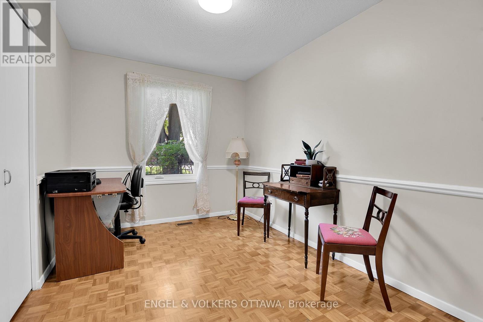 2123 Blue Jay Crescent, Ottawa, Ontario  K1J 6A9 - Photo 17 - X13432288