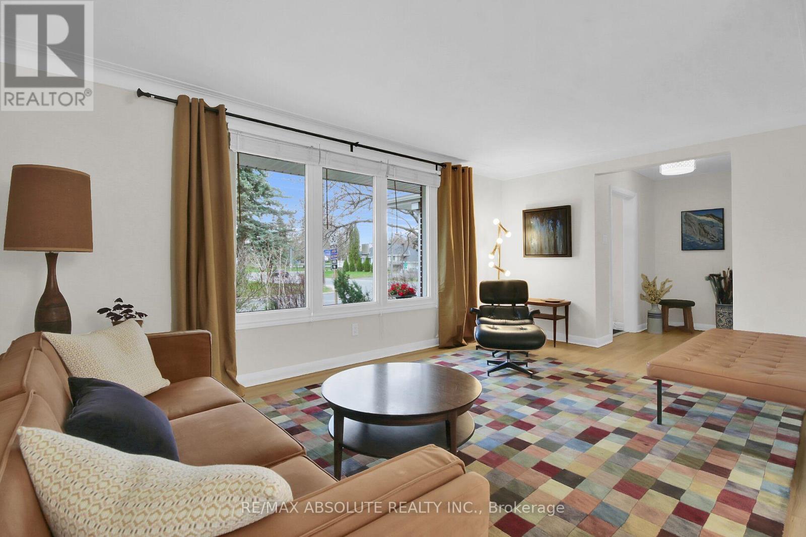731 Dovercourt Avenue, Ottawa, Ontario  K2A 0W9 - Photo 8 - X13432390