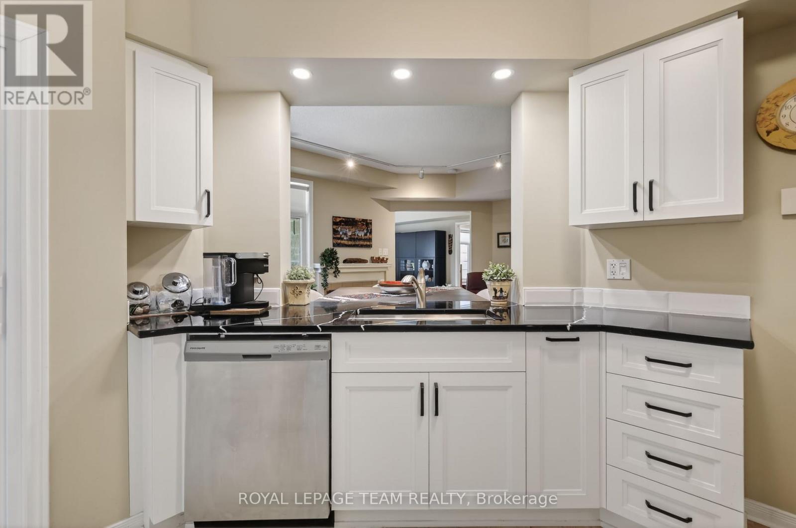91 Robson Court, Ottawa, Ontario  K2K 2W1 - Photo 24 - X13432418