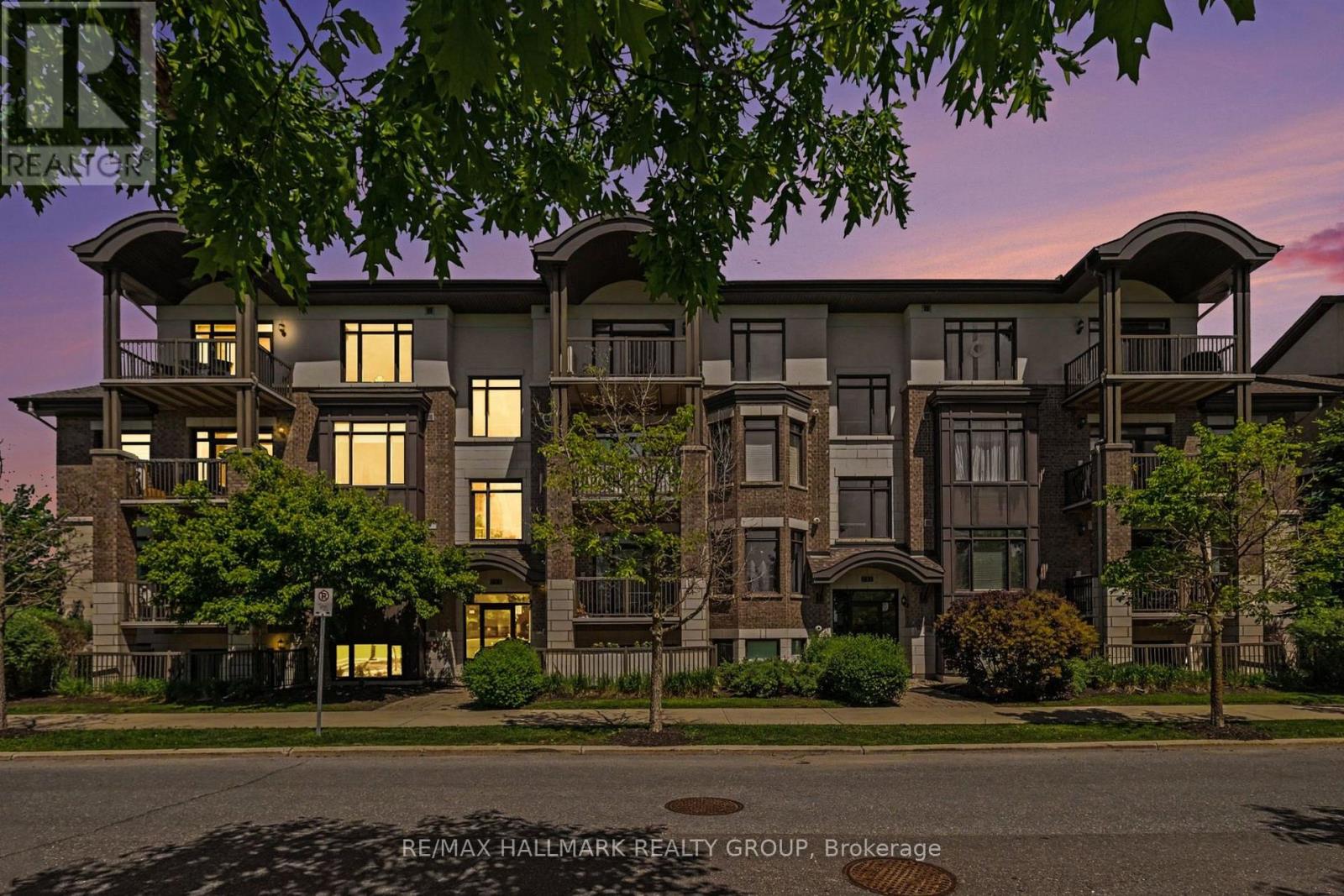 303 - 755 BEAUPARC PRIVATE, Ottawa, Ontario