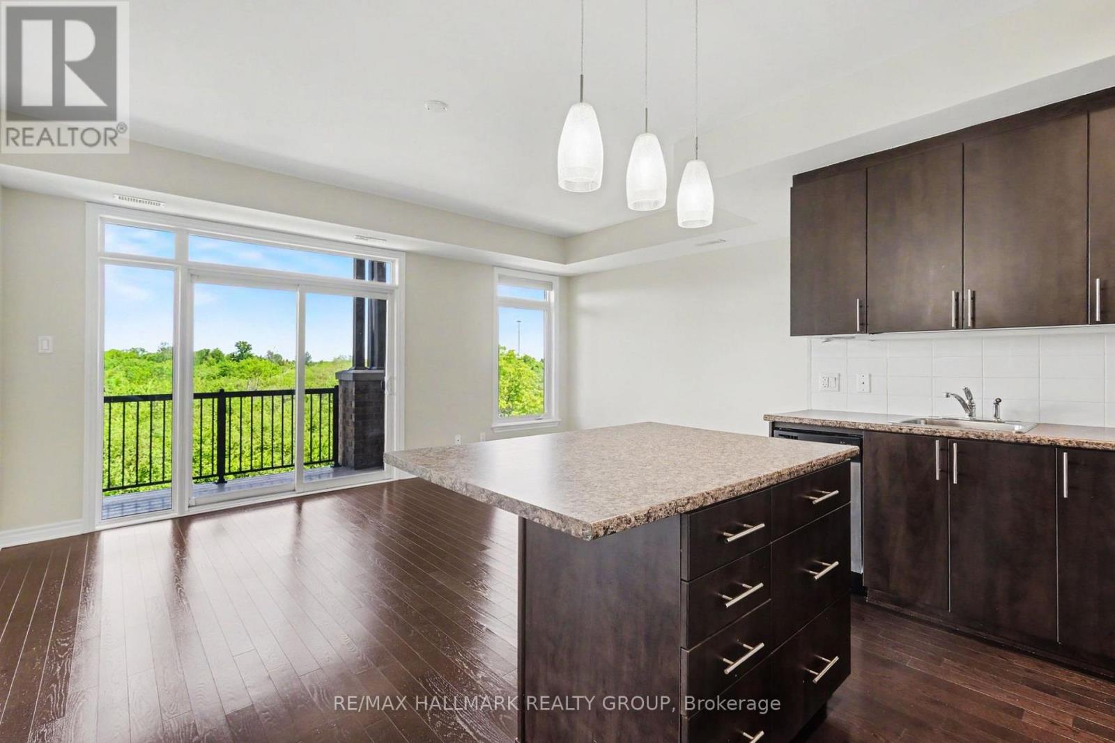 303 - 755 Beauparc Private, Ottawa, Ontario  K1J 0B5 - Photo 9 - X13432426