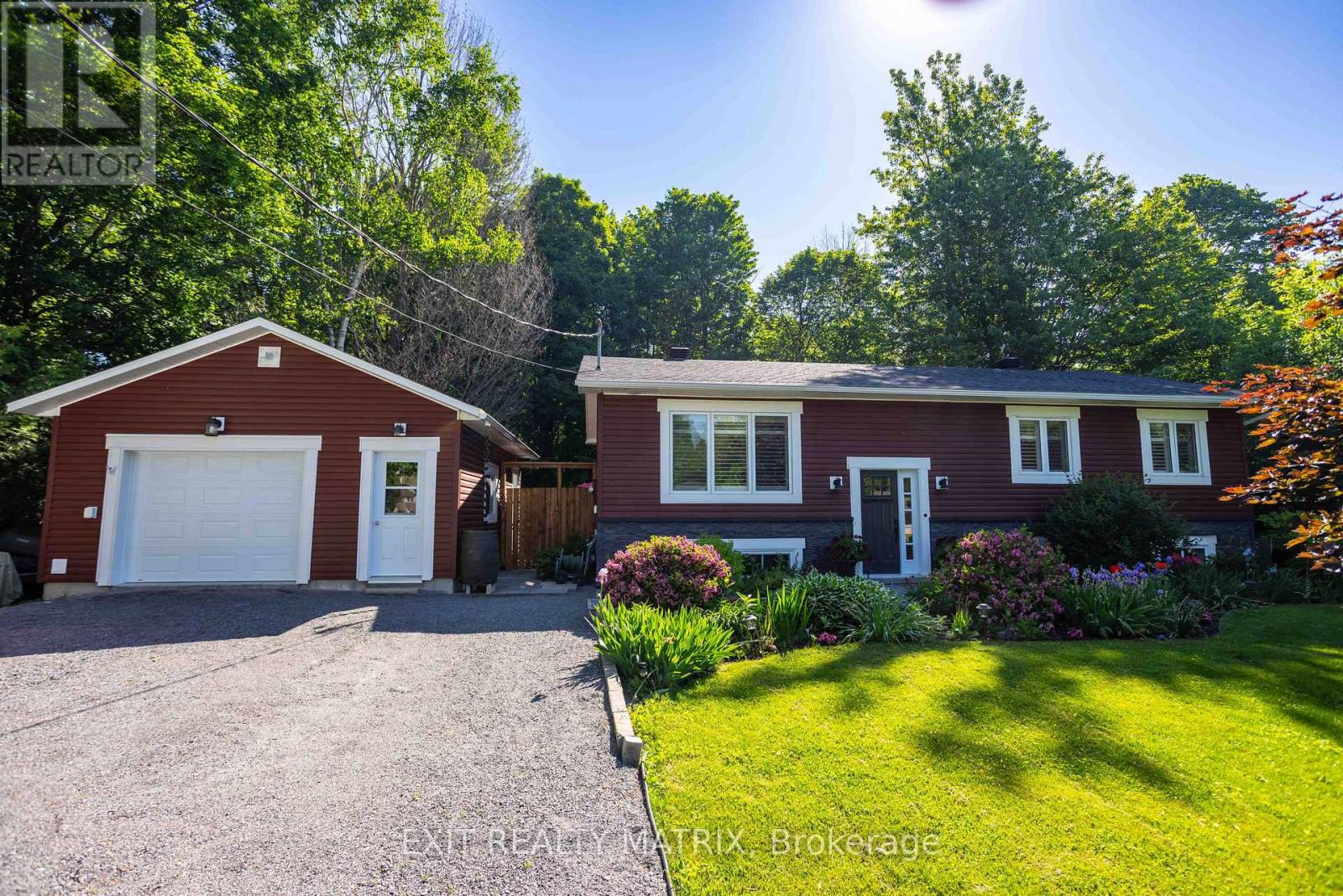 202 Maple Grove Street, The Nation, Ontario  K0A 1W0 - Photo 2 - X13432552