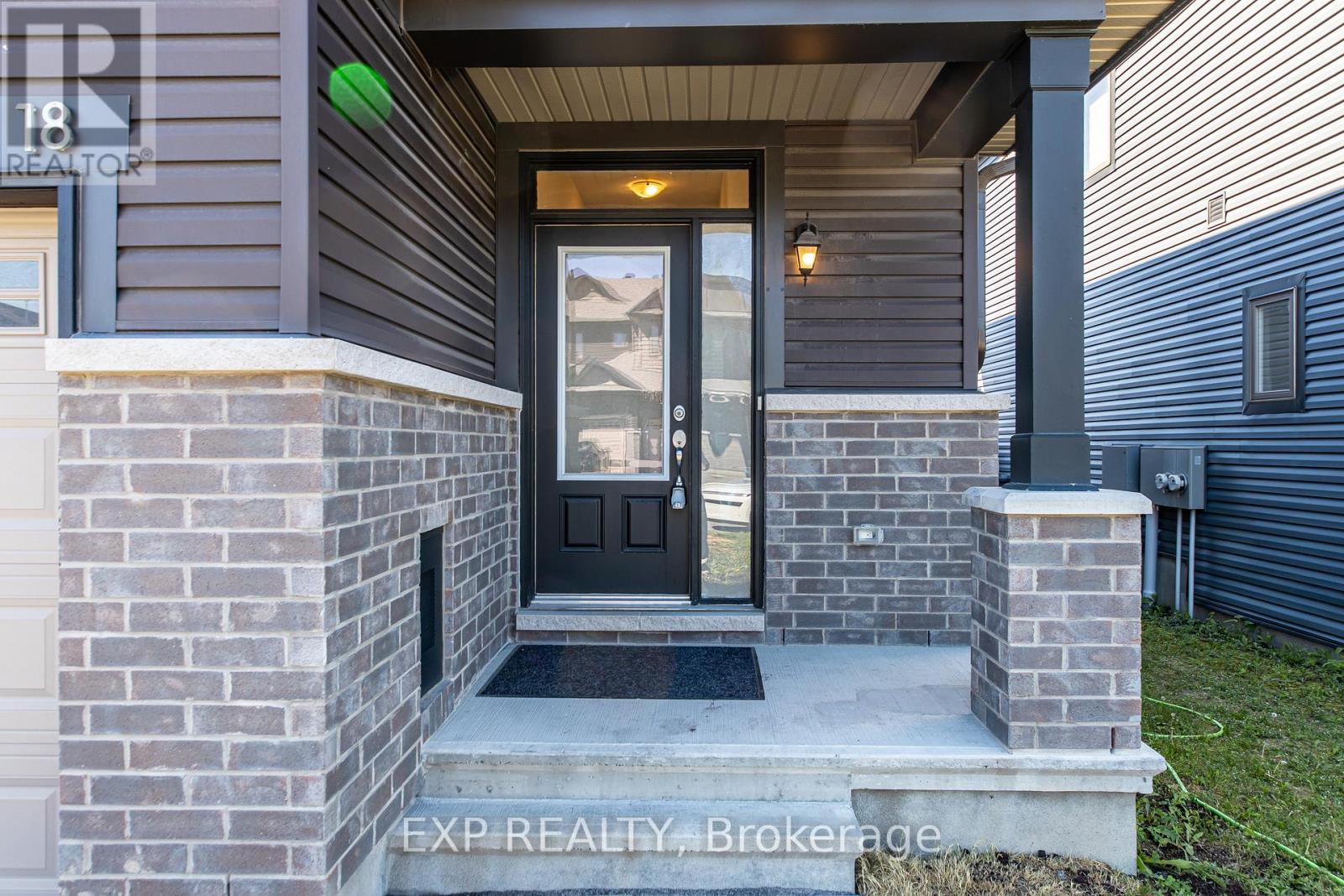 18 Rookie Crescent, Ottawa, Ontario  K2V 0R9 - Photo 2 - X13432576