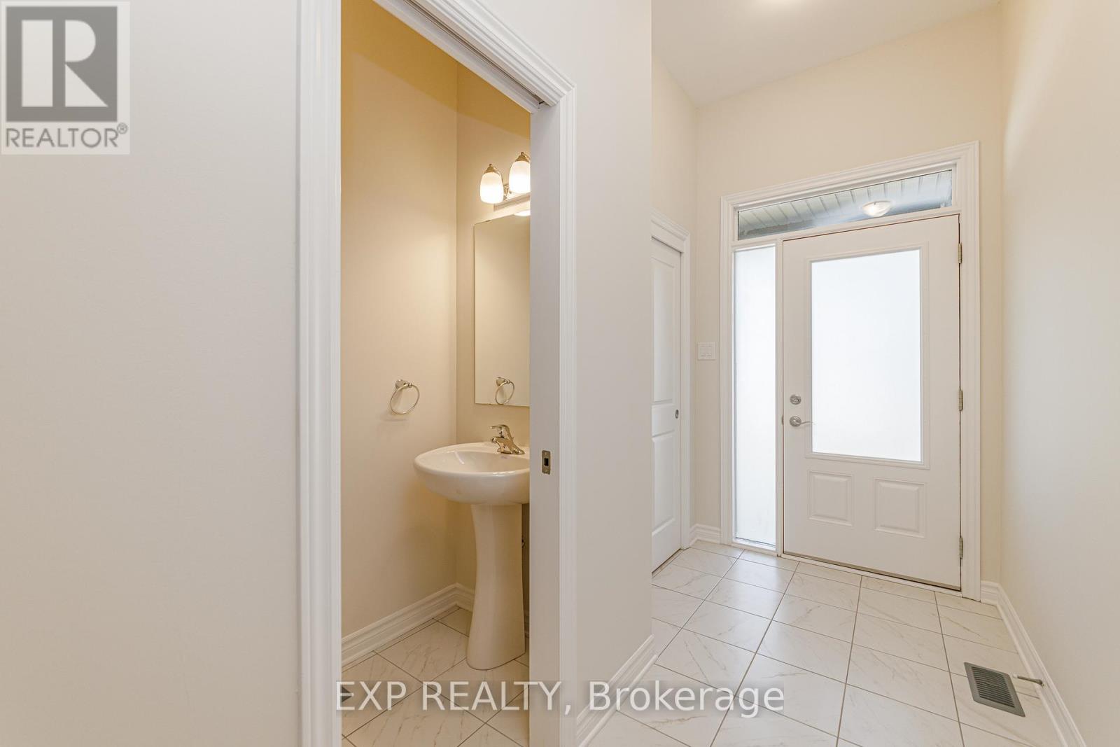 18 Rookie Crescent, Ottawa, Ontario  K2V 0R9 - Photo 4 - X13432576