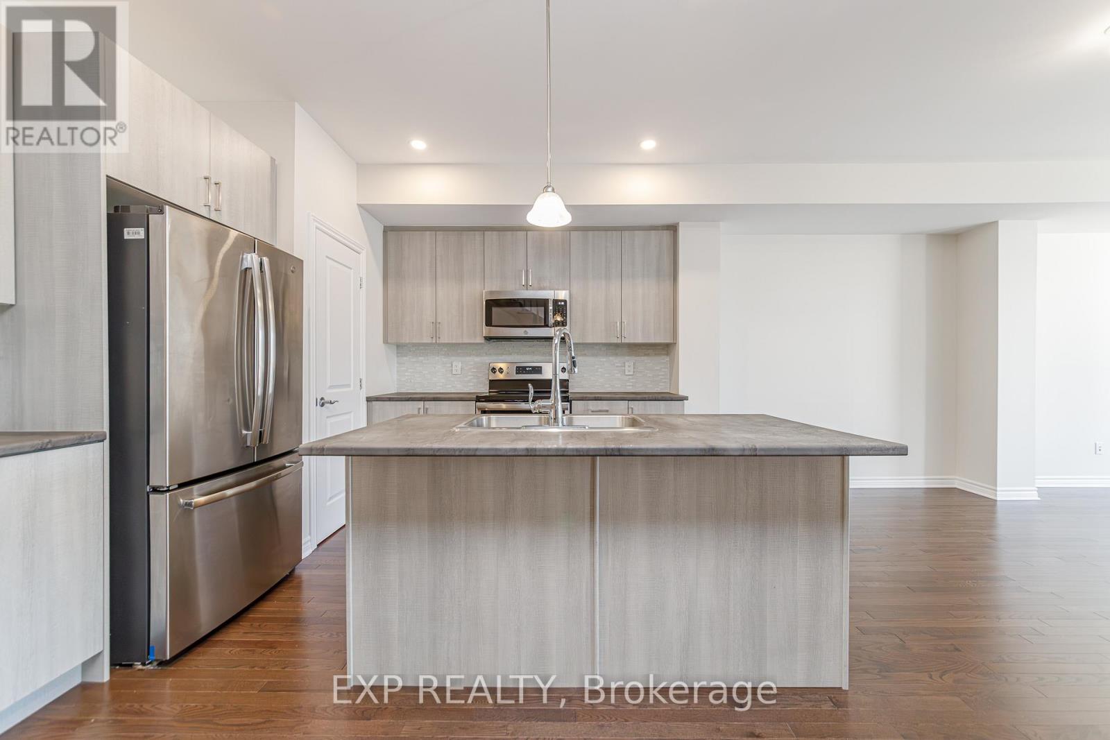18 Rookie Crescent, Ottawa, Ontario  K2V 0R9 - Photo 6 - X13432576