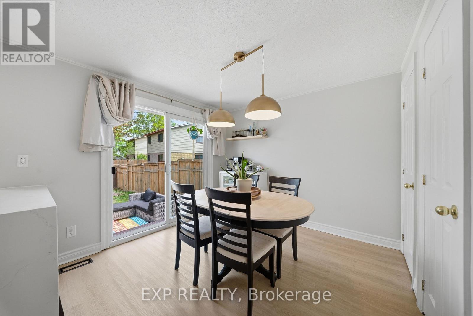 2333 Cotters Crescent, Ottawa, Ontario  K1V 8Y7 - Photo 11 - X13432638
