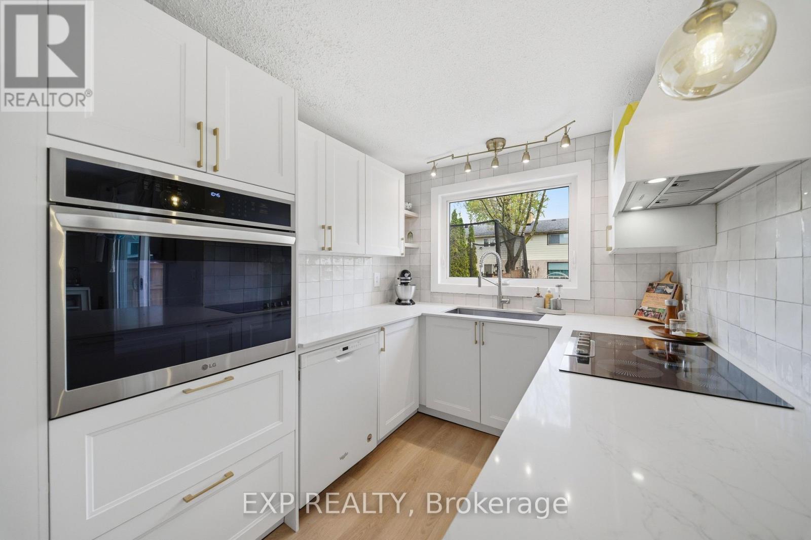 2333 Cotters Crescent, Ottawa, Ontario  K1V 8Y7 - Photo 7 - X13432638