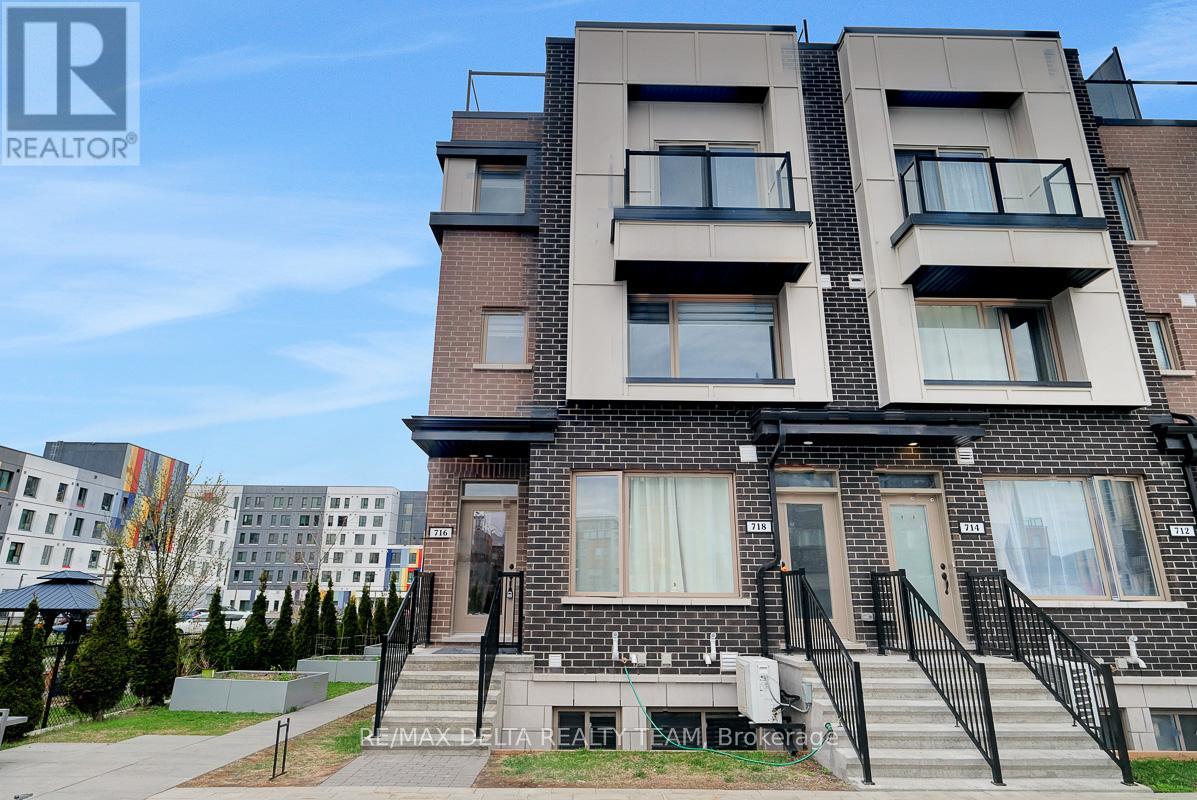 11 - 716 KIZIS PRIVATE, Ottawa, Ontario
