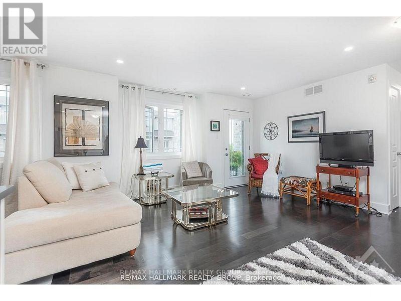 10 - 340 Tribeca Private, Ottawa, Ontario  K2J 6B4 - Photo 5 - X13432954