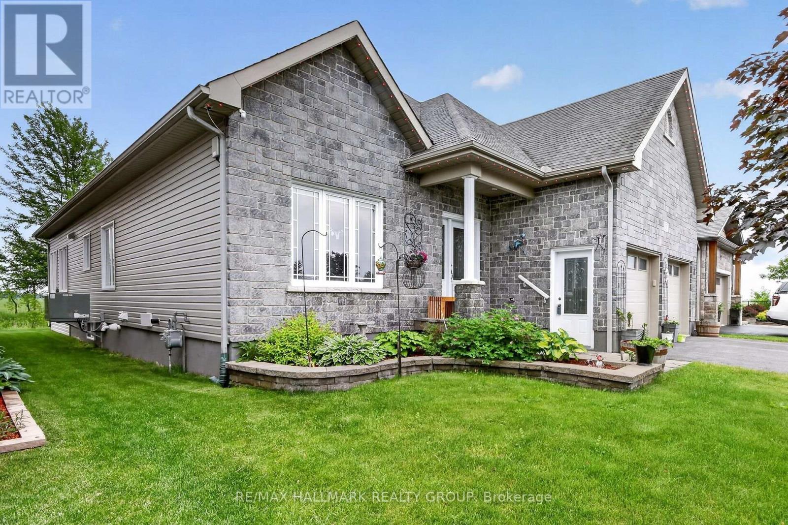 23 Nation Street, North Stormont, Ontario  K1A 1R0 - Photo 3 - X13433042